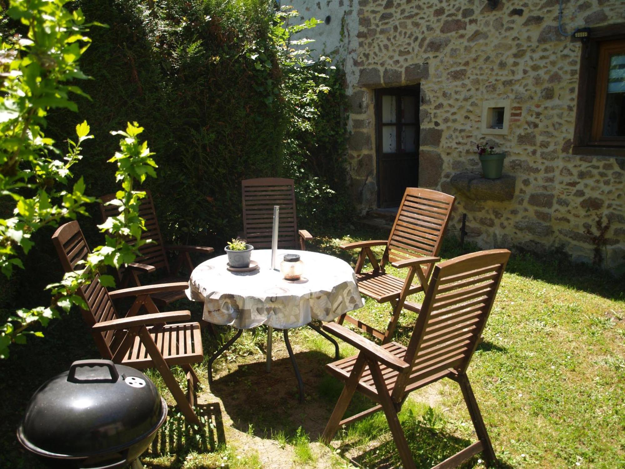 Tranquille Vienne Gites A Chirac Dept Charente Extérieur photo