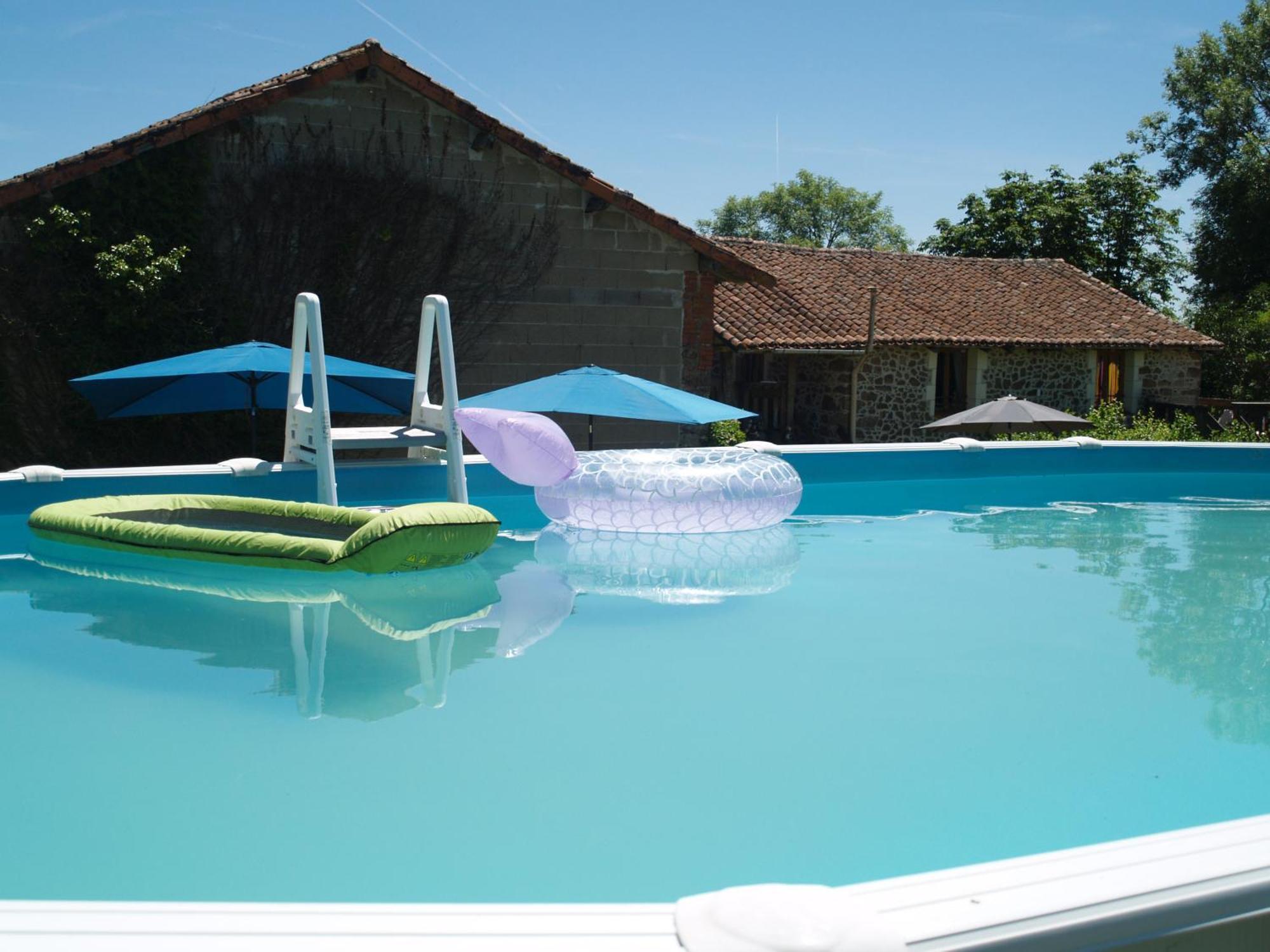 Tranquille Vienne Gites A Chirac Dept Charente Extérieur photo