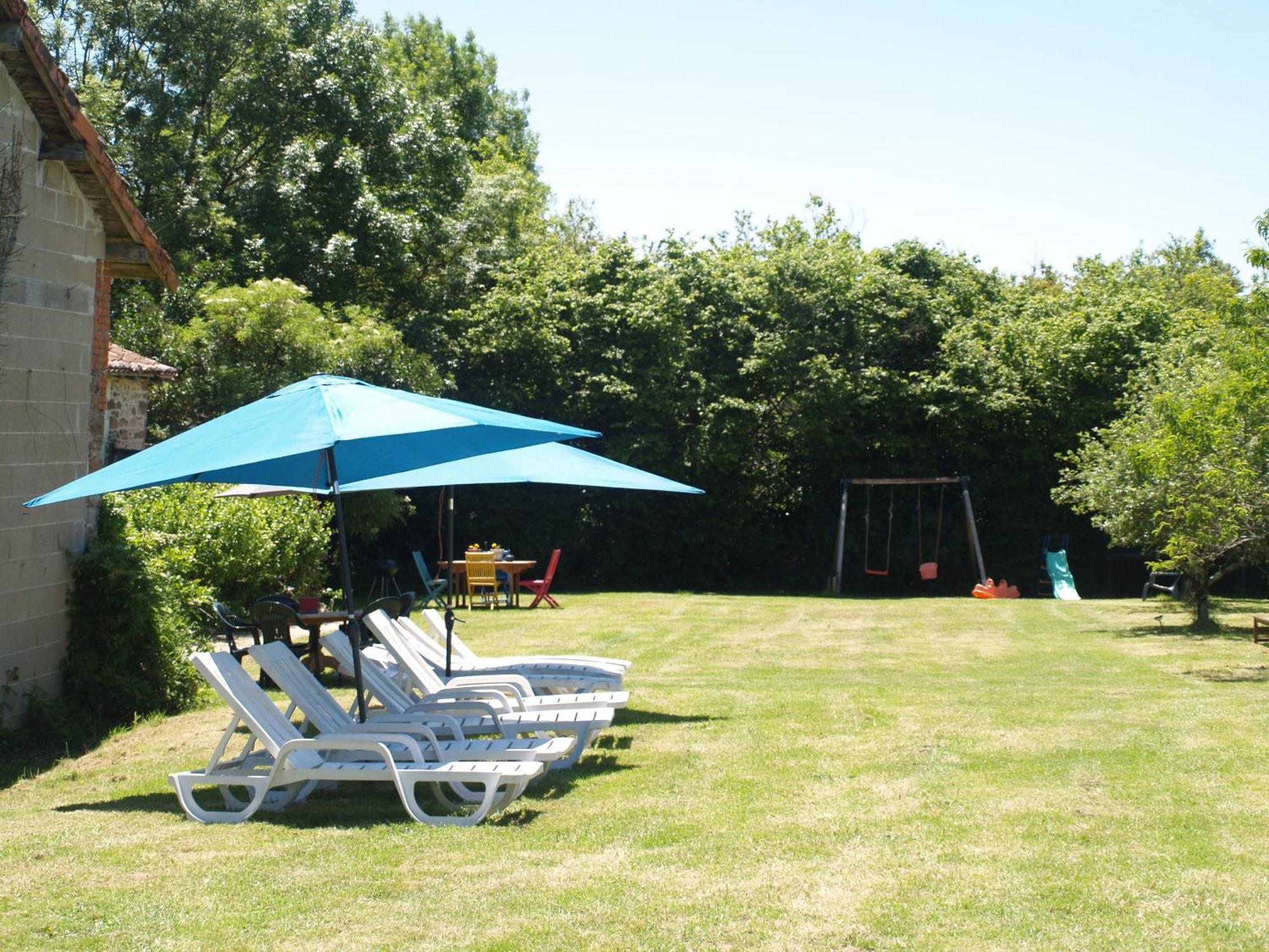 Tranquille Vienne Gites A Chirac Dept Charente Extérieur photo
