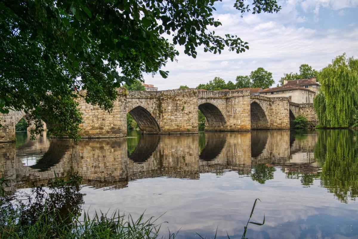 Tranquille Vienne Gites A Chirac Dept Charente Extérieur photo